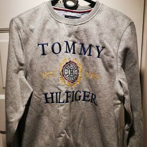 Tommy Hilfiger Long Sleeve Logo Sweatshirt M New